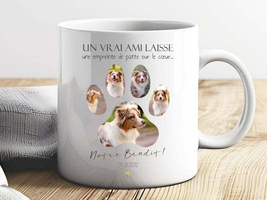 un mug a personnalisé avec des photos représentant une patte de chien ou de chat
